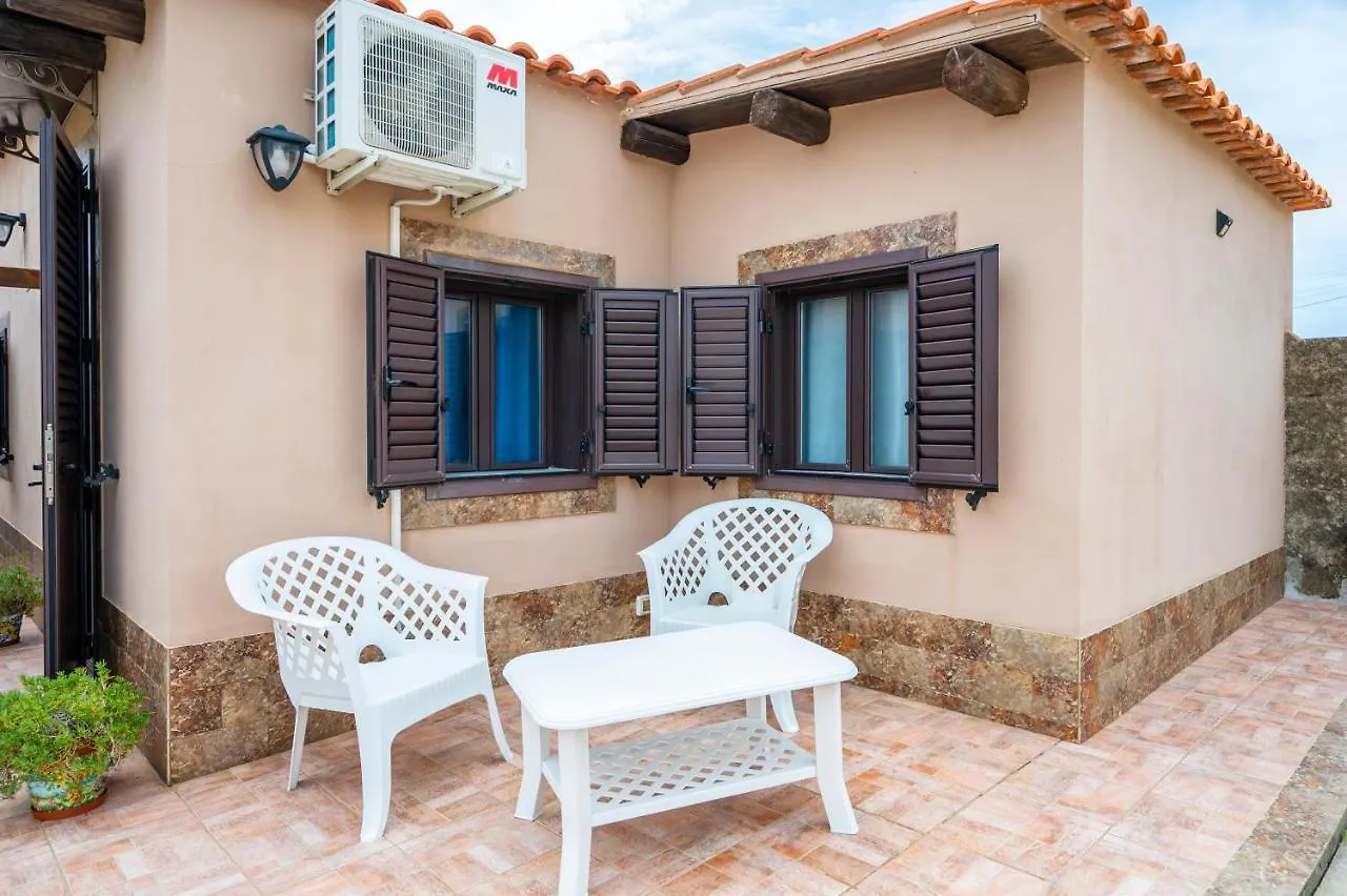 Vila Casa Carmen Avola 0*,